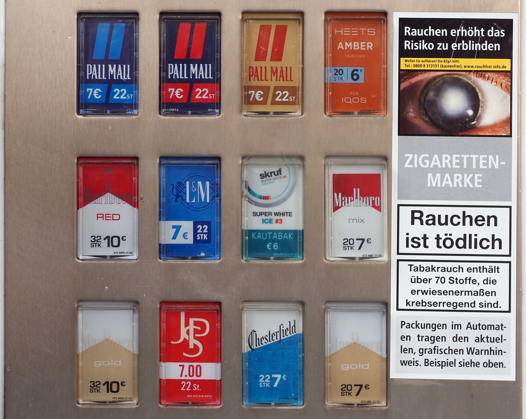 Ein Zigarettenautomat.