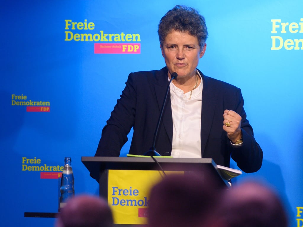 Der sofortige Zugang der Ukrainer zum Bürgergeld sei ein "Fehler gewesen", sagt Sachsen-Anhalts FDP-Landeschefin Lydia Hüskens.