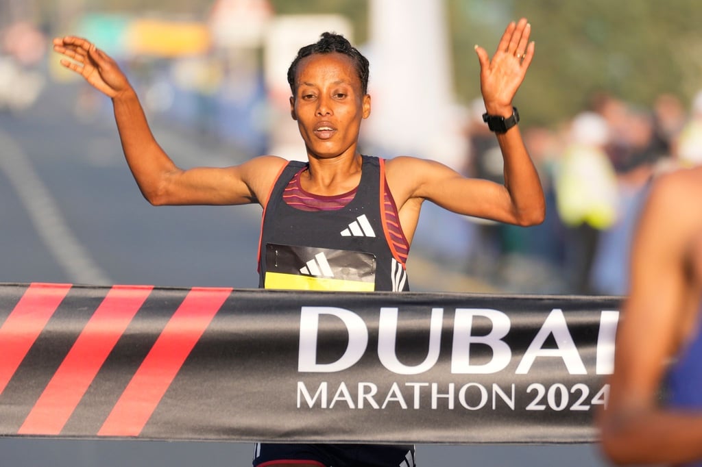 Tigist Ketema aus Äthiopien hat den Dubai-Marathon gewonnen.