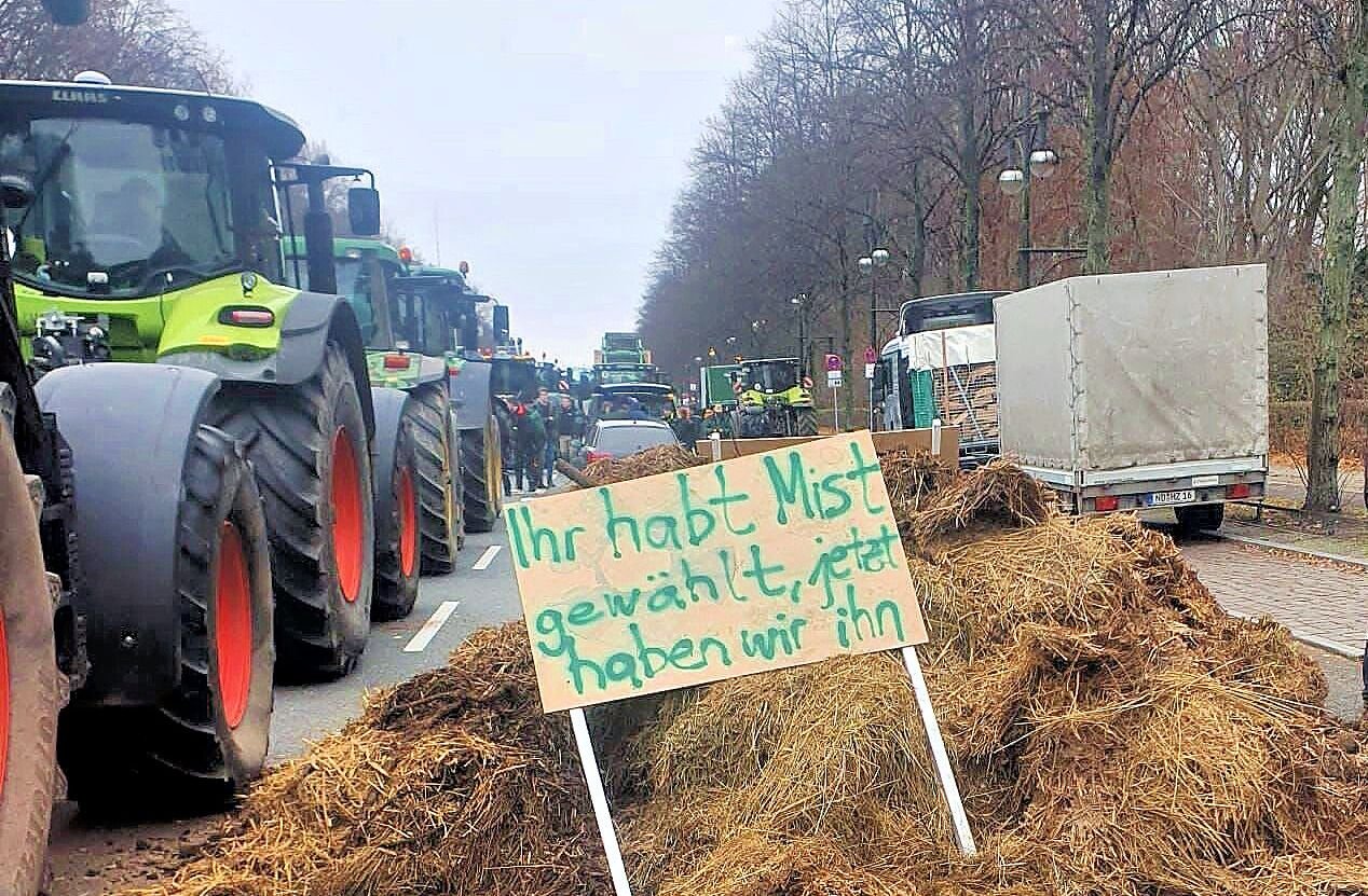 Protest: Landwirte Aus Zerbster Region Beteiligen Sich Am Bauernprotest ...