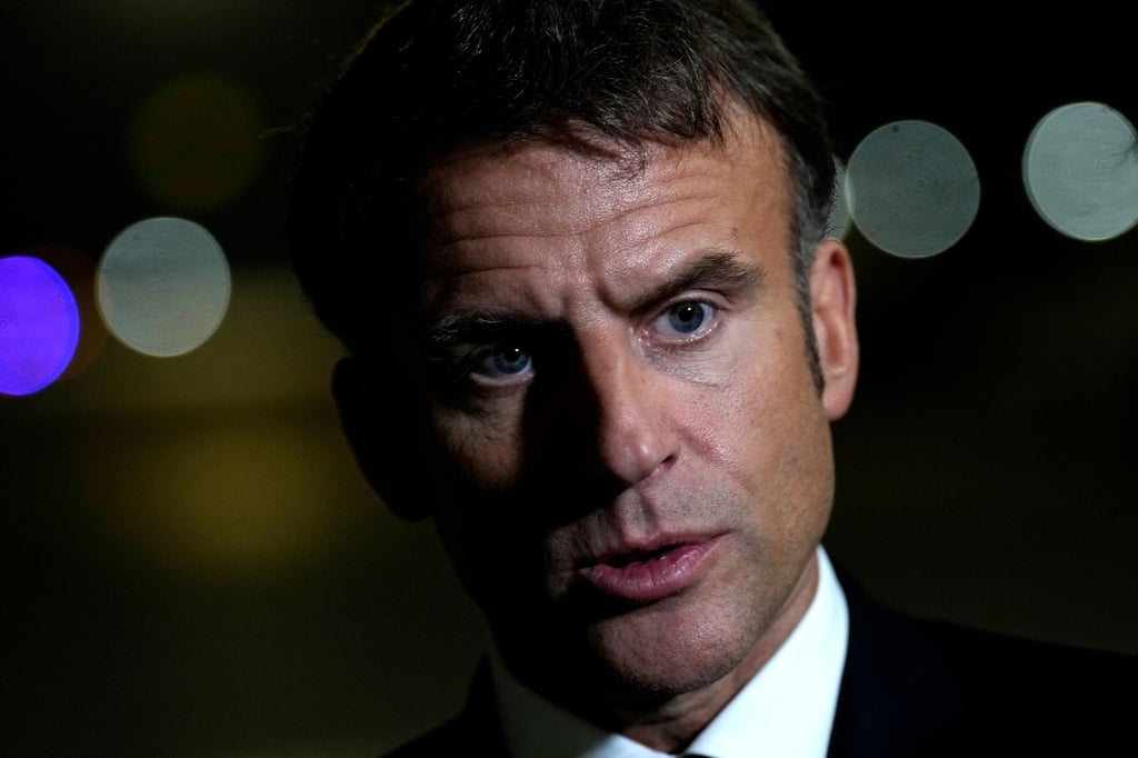 Frankreichs Präsident Emmanuel Macron tauscht seine Premierministerin aus.