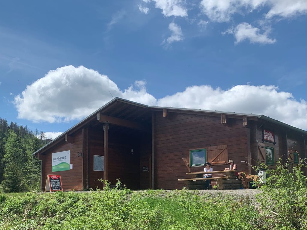 Beliebter Tourismus-Ort im Harz: Das Loipenhaus bei Schierke (Harz)  steht auf 900 Metern Höhe. Die Versorgung ist bislang ein Problem.