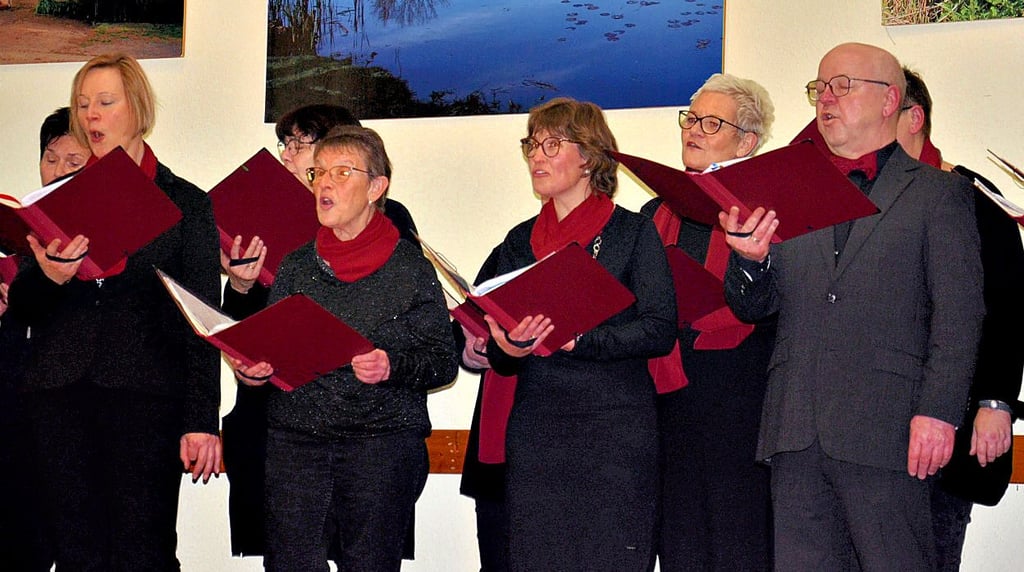 Der Chor Amici Carminis singt zum Neujahrsempfang in Plötzkau.
