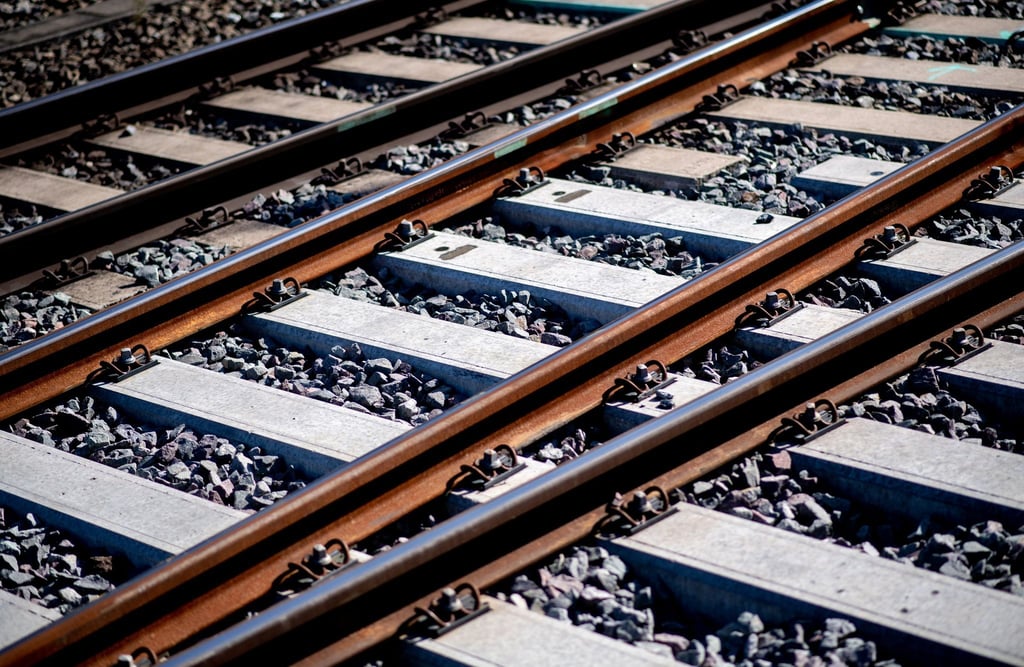 Im Fern- und Nahverkehr der Bahn kommt es in Wittenberg und Halle ab dem 11. Januar für mehrere Tage zu Beeinträchtigungen.