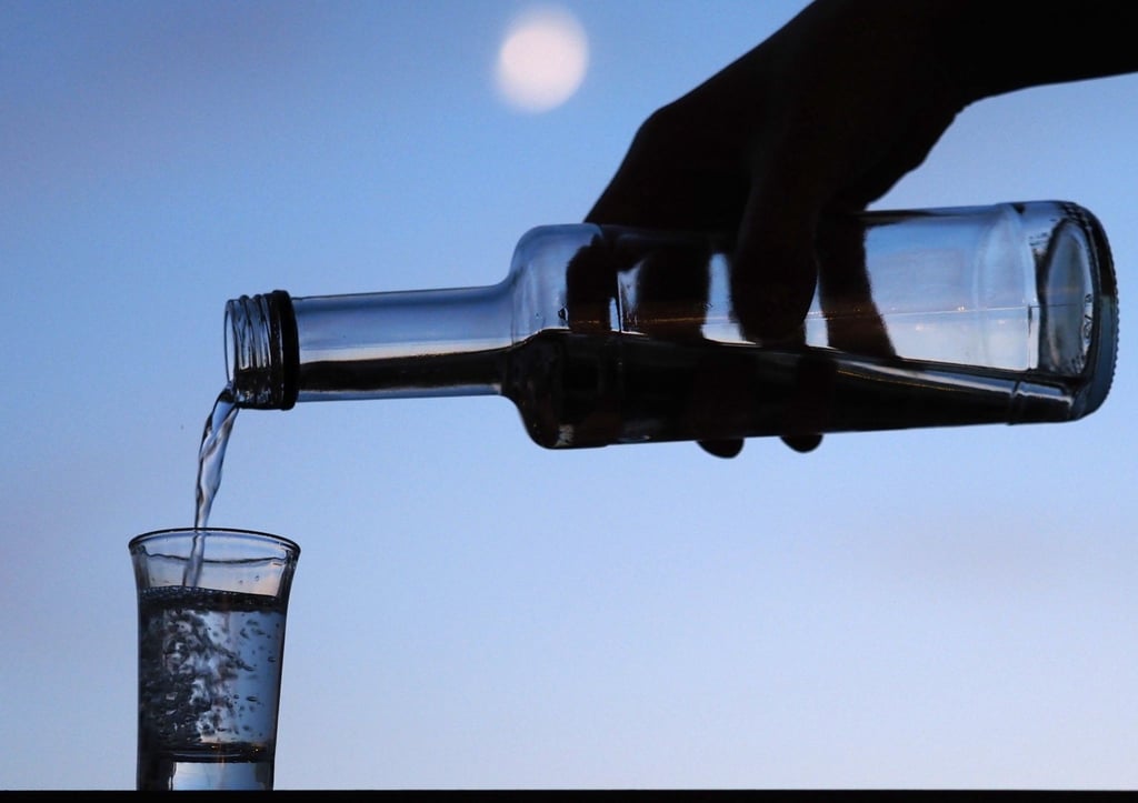Alkohol unerlaubt auf der Klassenfahrt trinken? Keine gute Idee.