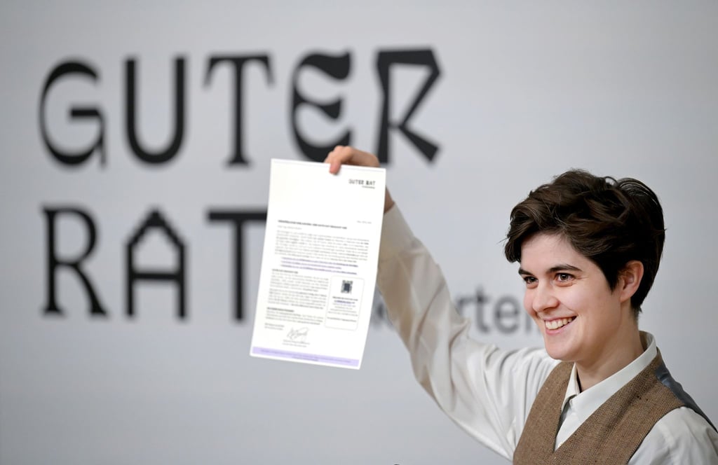 Marlene Engelhorn bei der Pressekonferenz „Guter Rat für Rückverteilung“.