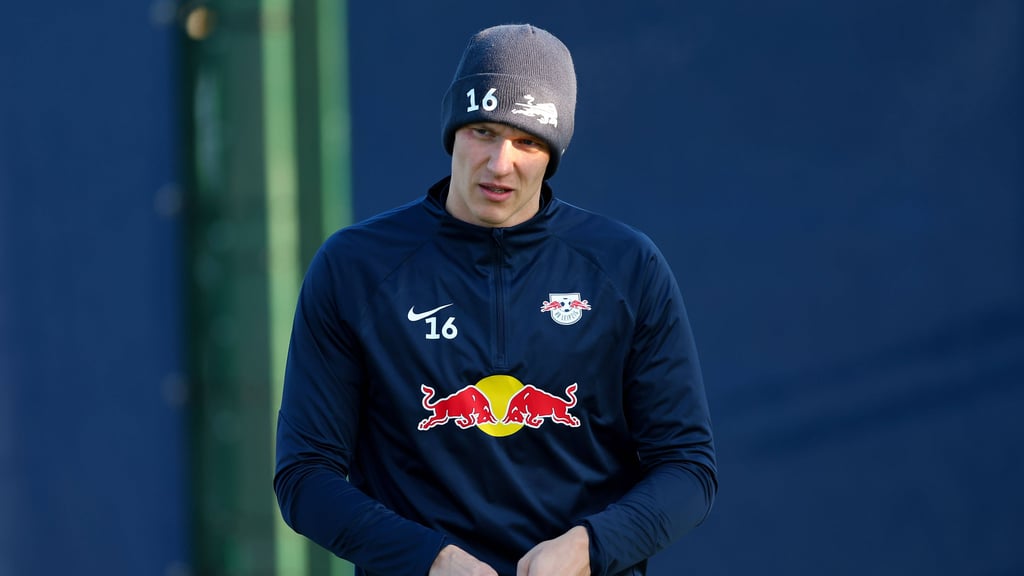 Lukas Klostermann hat bis 2028 verlängert.