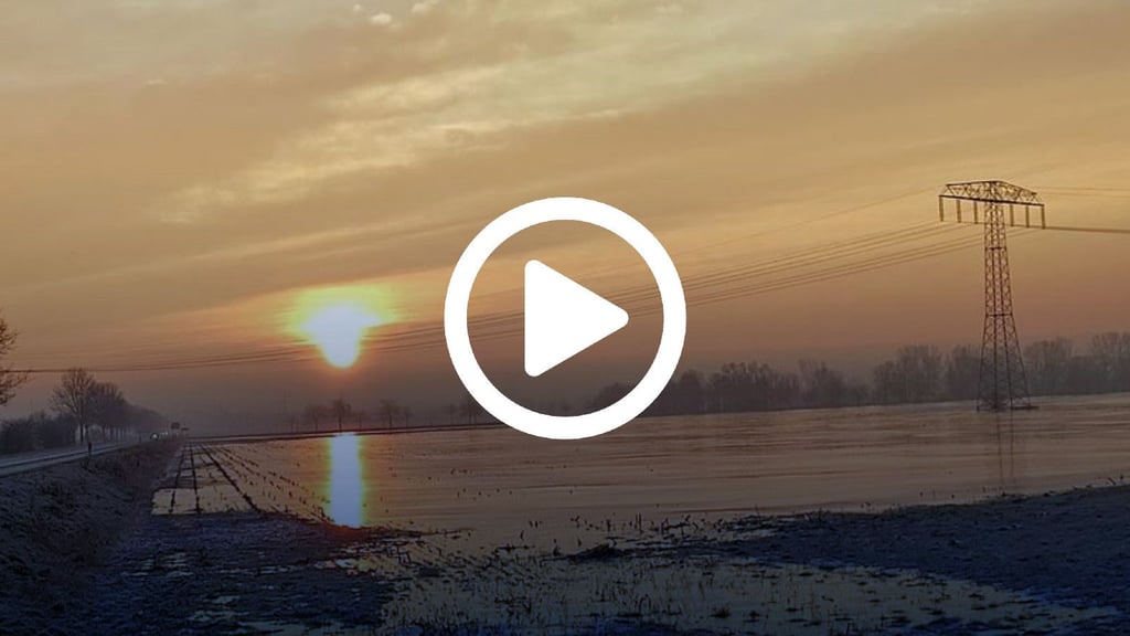 So idyllisch wie es auch zwischen  Niederröblingen und Allstedt aussieht,  ist es nicht, es ist immer noch Hochwasser im Südharz.