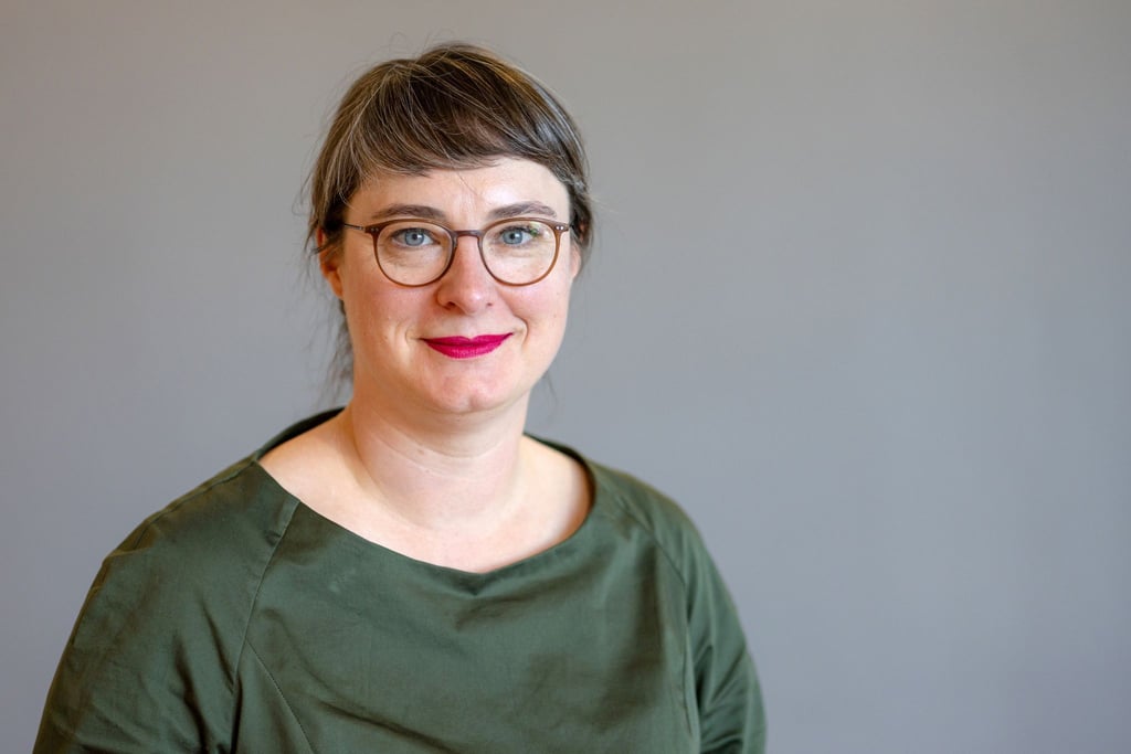 Die SPD-Landesvorsitzende Ulrike Grosse-Röthig, lächelt in die Kamera.