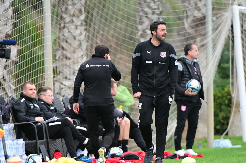 Sreto Ristic beim Testspiel gegen den Chemnitzer FC