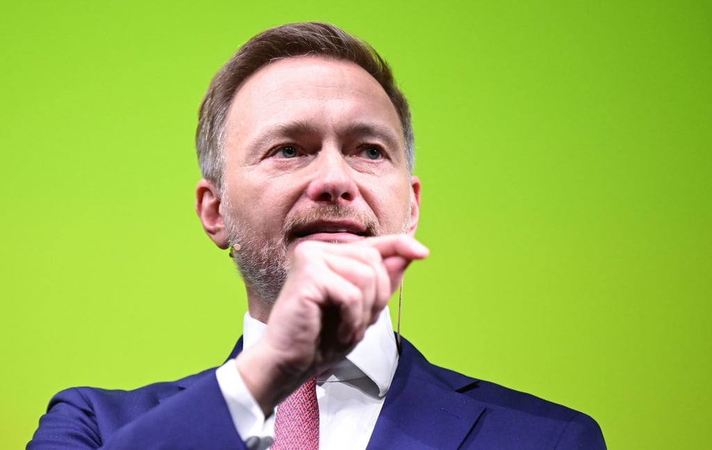 Christian Lindner, Bundesvorsitzender der FDP, spricht bei einer Konferenz.