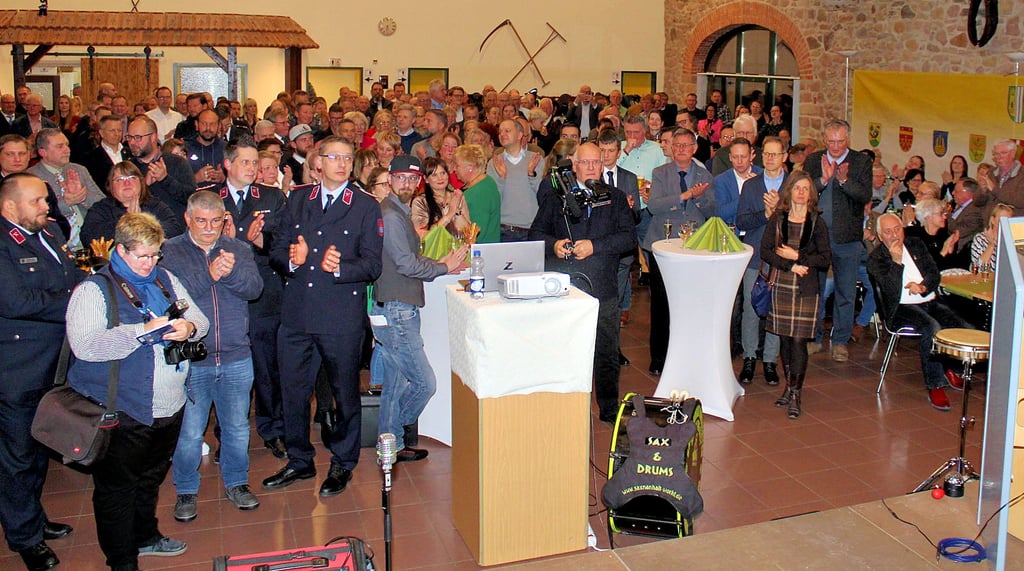 Zum Neujahrsempfang 2024 kamen rund 400 Gäste ins Bürgerhaus, vor allem, um sich von Steffi Trittel zu verabschieden.