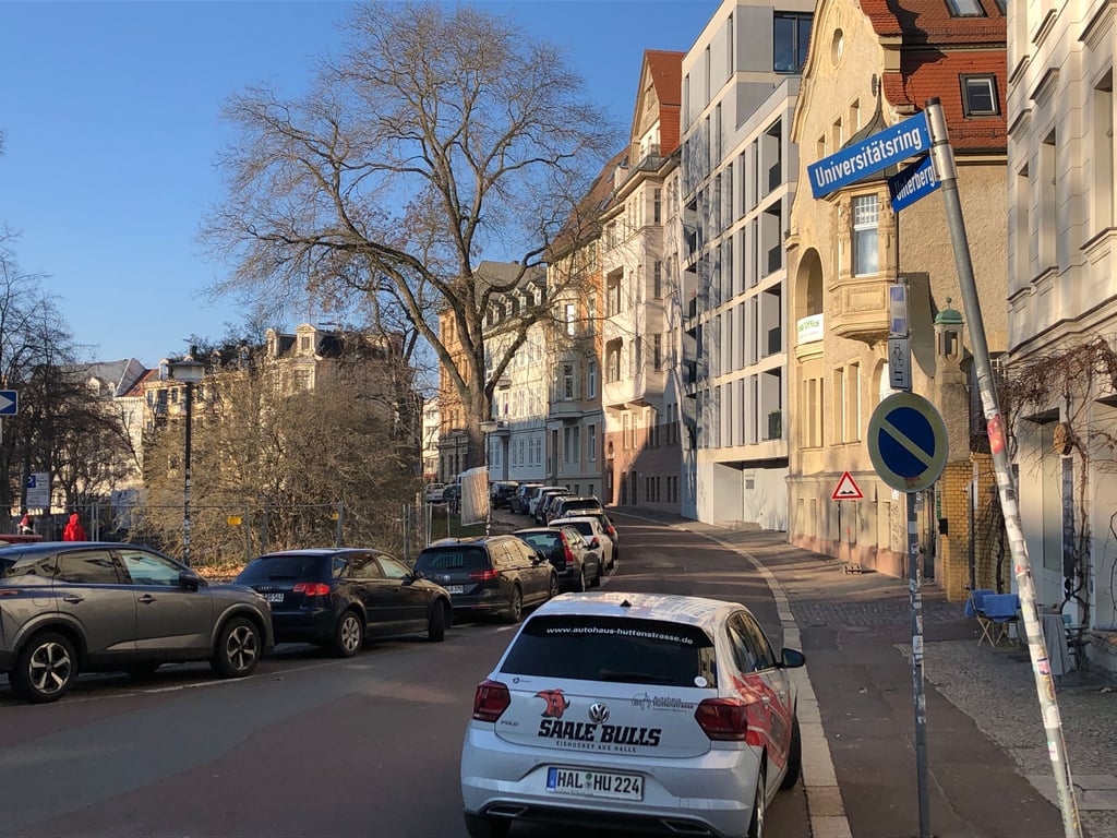 Der Universitätsring wird in Anton-Wilhelm-Amo-Straße umbenannt.