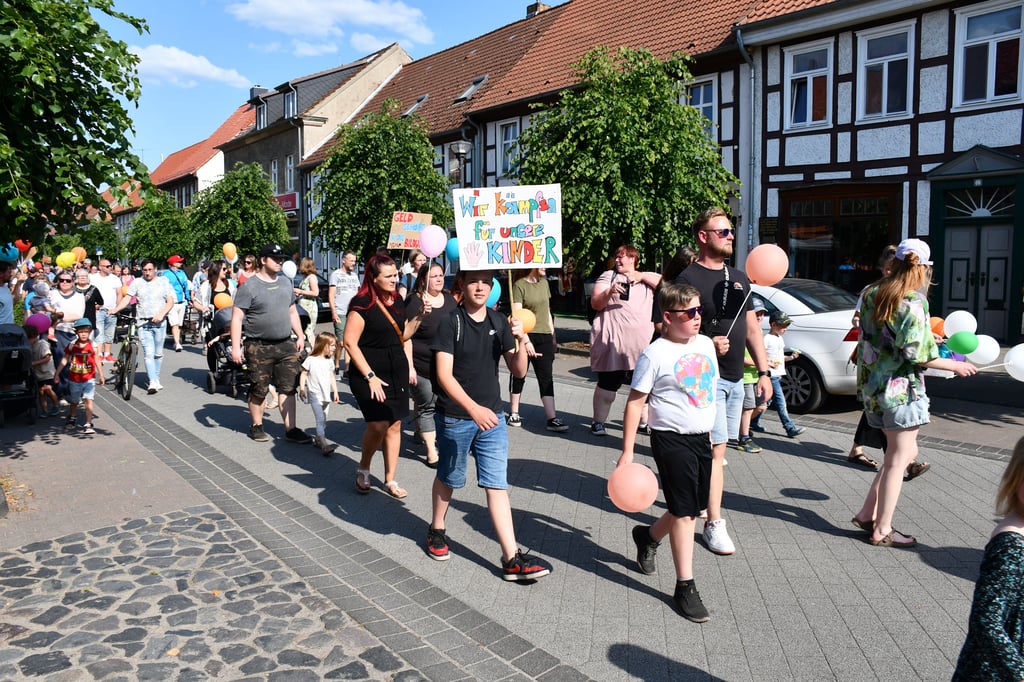 Im Sommer wurde für den Erhalt der Kita Binde demonstriert.