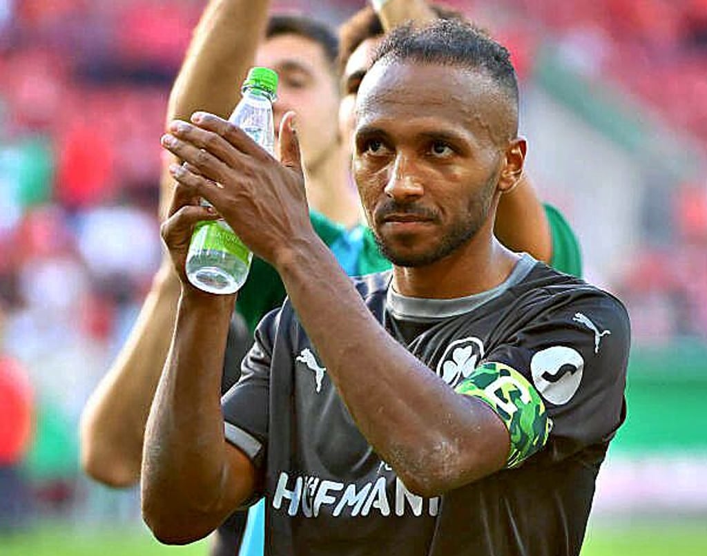 Julian Green wurde beim Spiel in Halle rassistisch beleidigt.