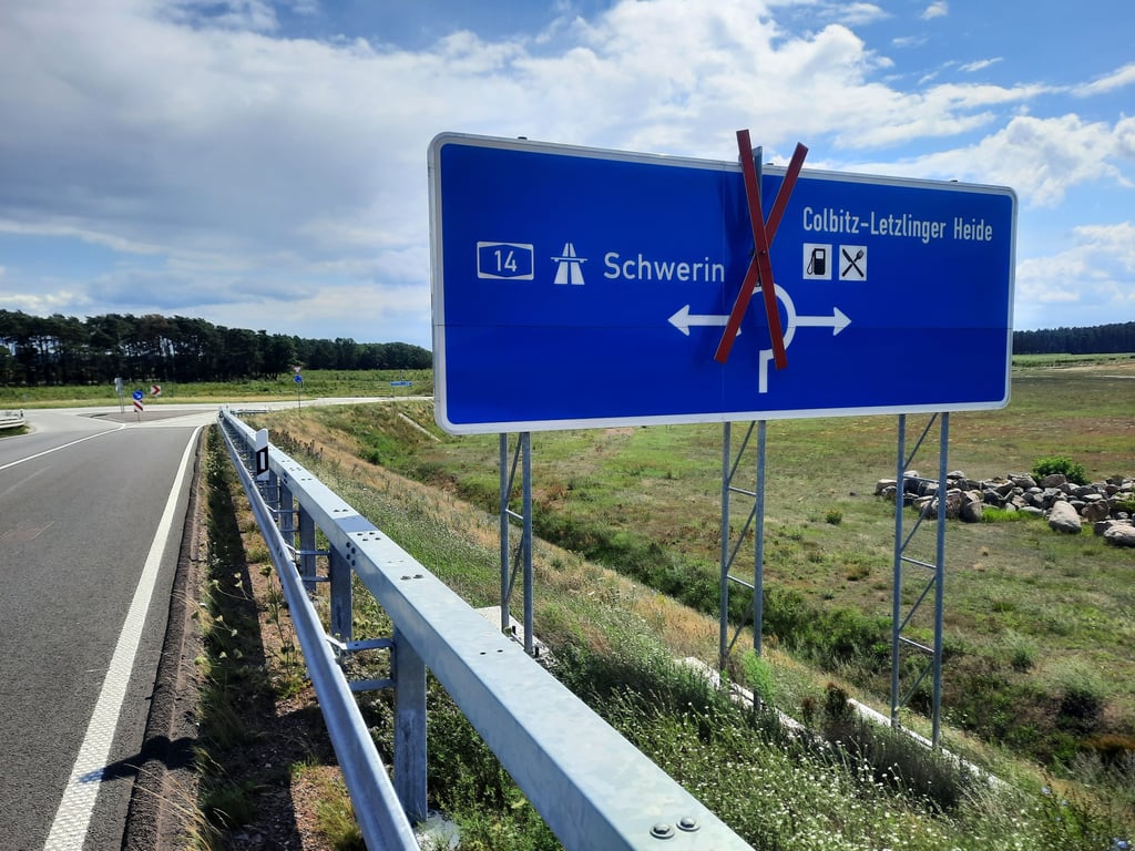 Der Bau der A 14 hat Auswirkungen, auch für die Kameraden der Freiwilligen Feuerwehr Dolle.