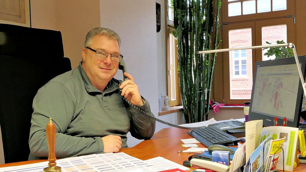 Michael Kruse (CDU) in seinem Büro im Rathaus.