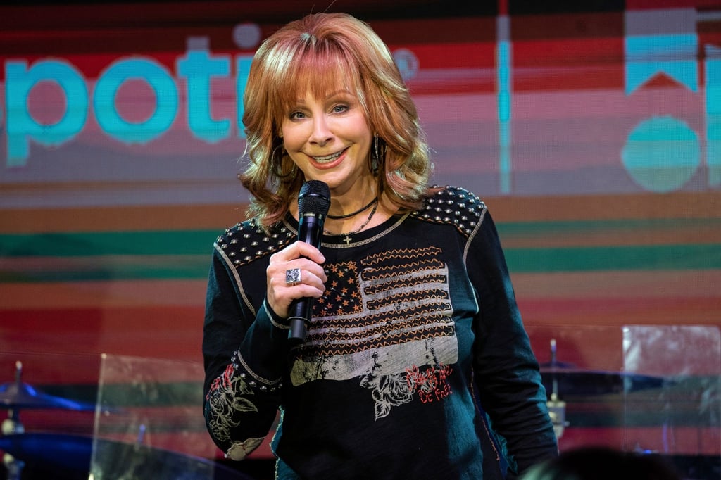Die amerikanische Nationalhymne vor dem Super Bowl wurde schon von Musikgrößen wie Beyoncé, Whitney Houston und Neil Diamond gesungen. Nun darf sich Reba McEntire in die Liste der Künstler einreihen.