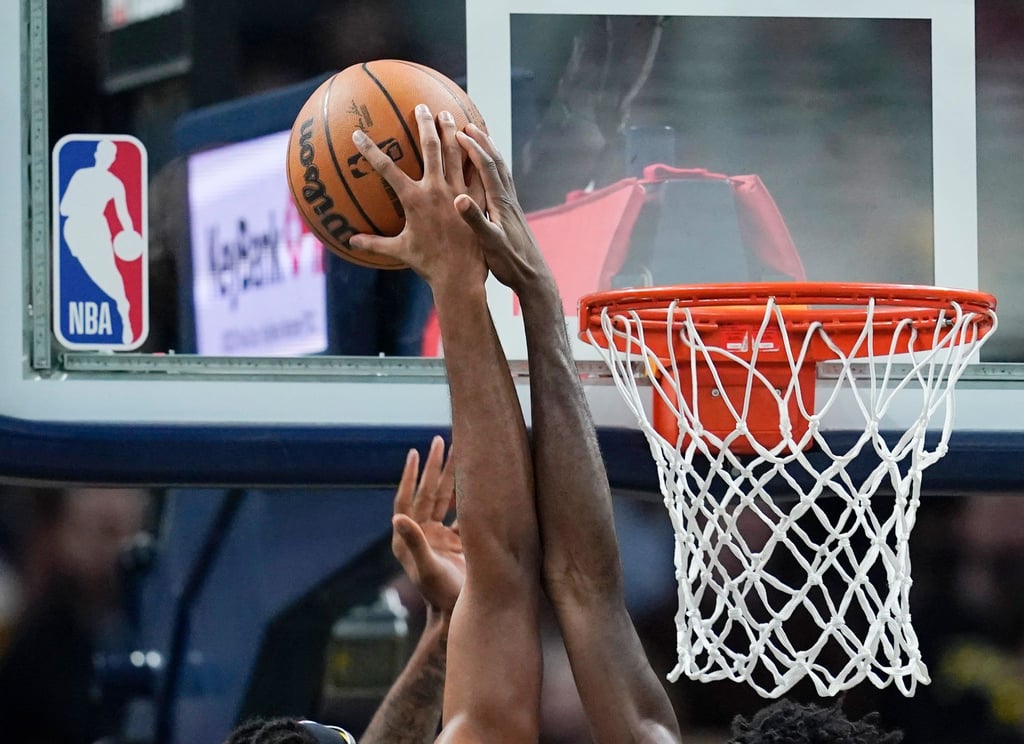 Nach dem Tod von Assistenztrainer Dejan Milojevic ist auch das Spiel der Golden State Warriors gegen die Dallas Mavericks verschoben worden.