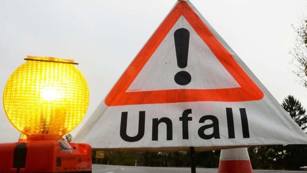 Auf der Autobahn A36 ist zwischen Hoym und Aschersleben eine Vollsperrung in Richtung Bernburg eingerichtet. (Symbolbild: