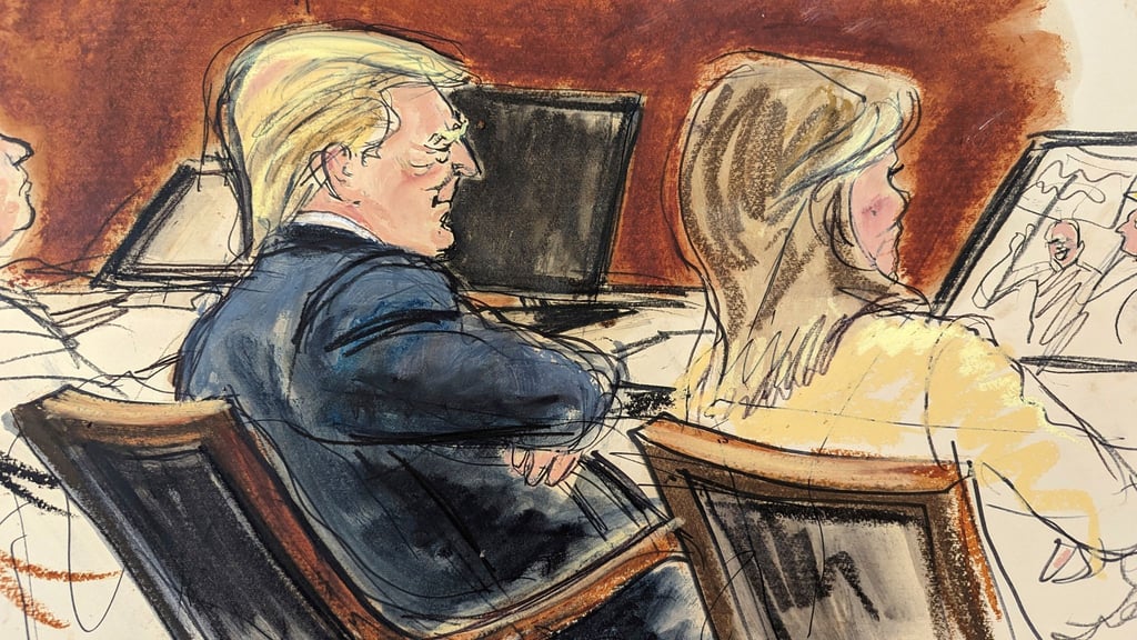 Die Skizze zeigt Donald Trump neben seiner Anwältin im Gerichtssaal in New York.