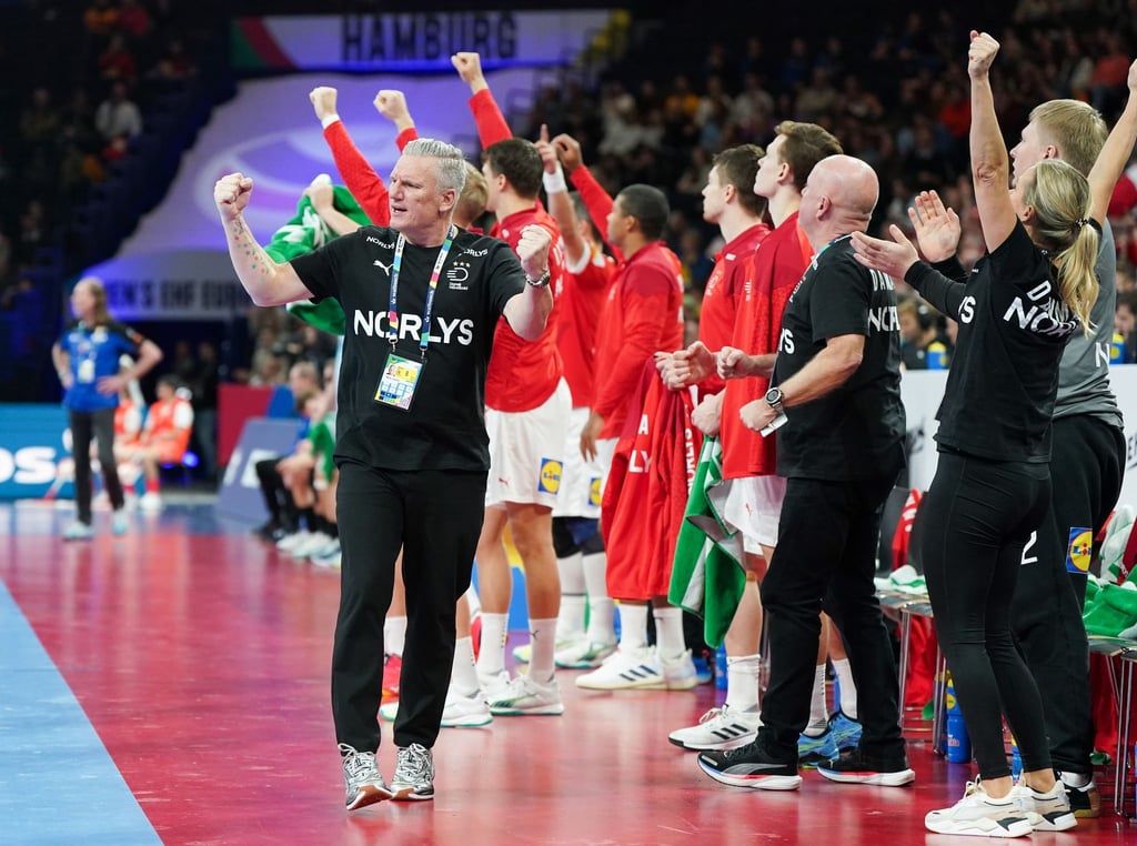 Hat nach dem Spiel gegen die Niederlande Grund zu jubeln: Dänemarks Trainer Nikolaj Jacobsen.
