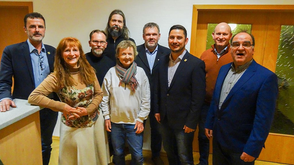 Der Vorstand des Leader-Vereins „Altmark Mitte“ (von links): Rüdiger Kloth, Annegret Schwarz, Ralf Engelkamp, Tobias Kremkau, Corinna Köbele, René Schernikau, Andreas Pietsch, Horst Blum und Heiko Gabriel.