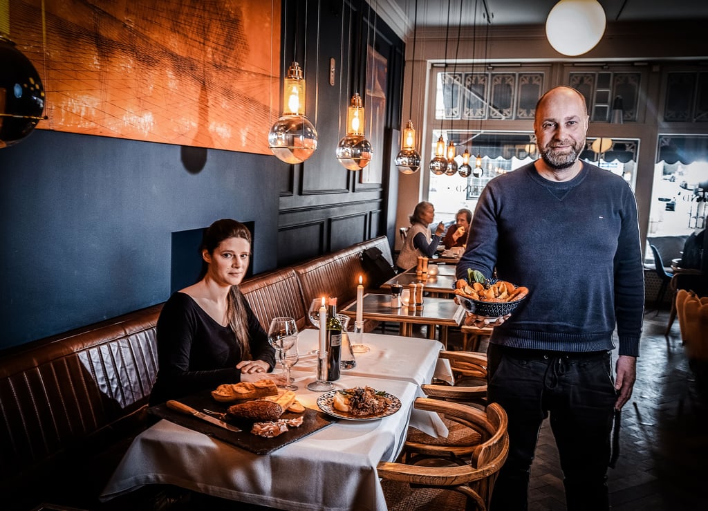 Konrad Paulus Sonnenburg und seine Frau Anna Krischer führen das Kaffeehaus und Restaurant Wittekind gemeinsam.