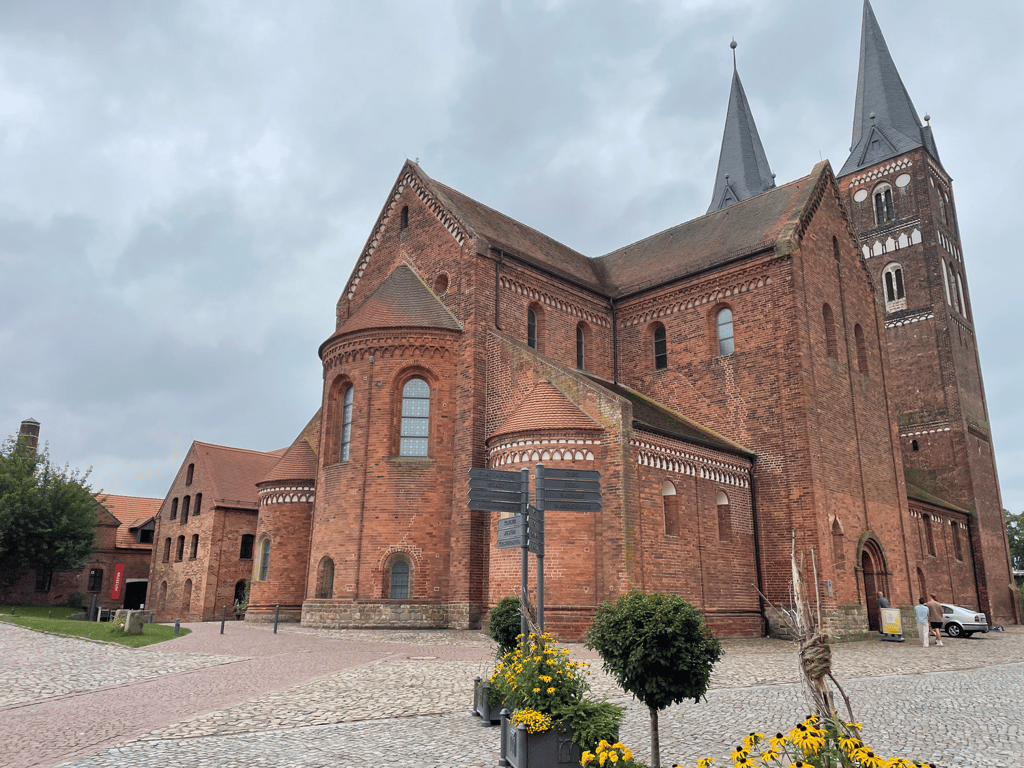 Das Kloster Jerichow können Besucher mit der Taschenlampe erkunden.
