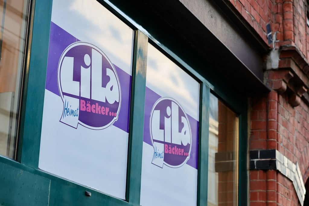Eine Filiale von Lila Bäcker in Schwerin. Die insolvente Backkette muss nun auch ihre verbliebenen Filialen schließen.