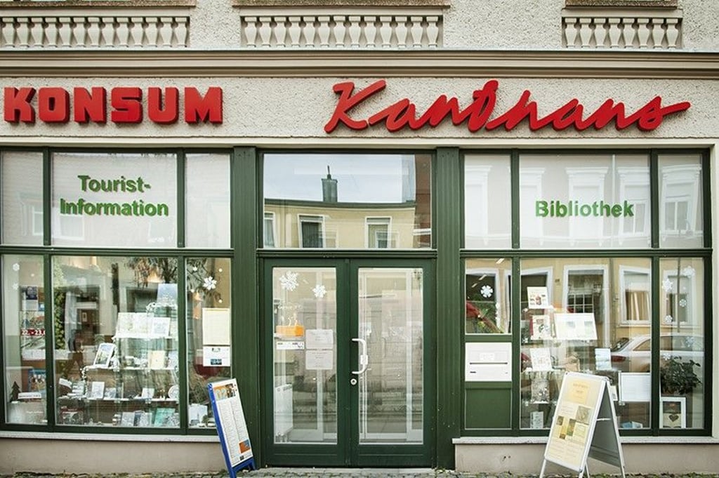 Die Lipmann-Bibliothek in Roßlau befindet sich wie die Stadtinformation im Kulturkaufhaus. Seit November sind die Türen der Bibliothek schon verschlöossen.