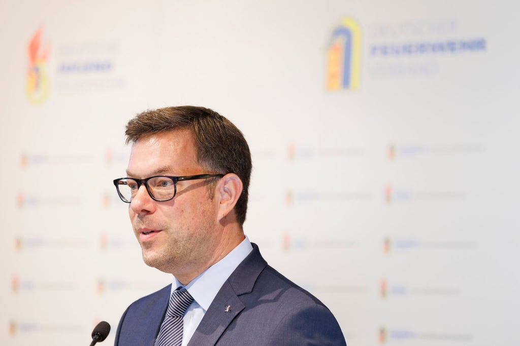 Christian Hochgrebe (SPD), Staatssekretär bei der Senatsverwaltung für Inneres und Sport Berlin.