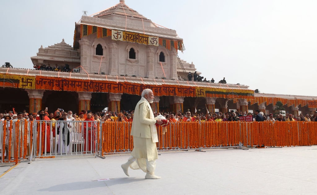 Der indische Premierminister Narendra Modi während der Eröffnung des Tempels in Ayodhya.