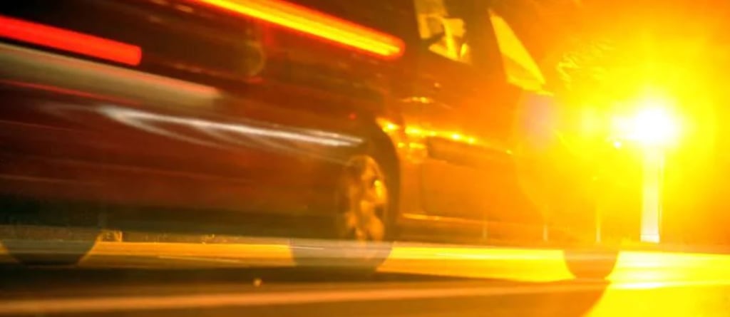 Rasant war ein erst 20 Jahre alter Mann in einem Audi in Burg und Parchen unterwegs. Die Polizei konnte ihn zunächst nicht einholen.