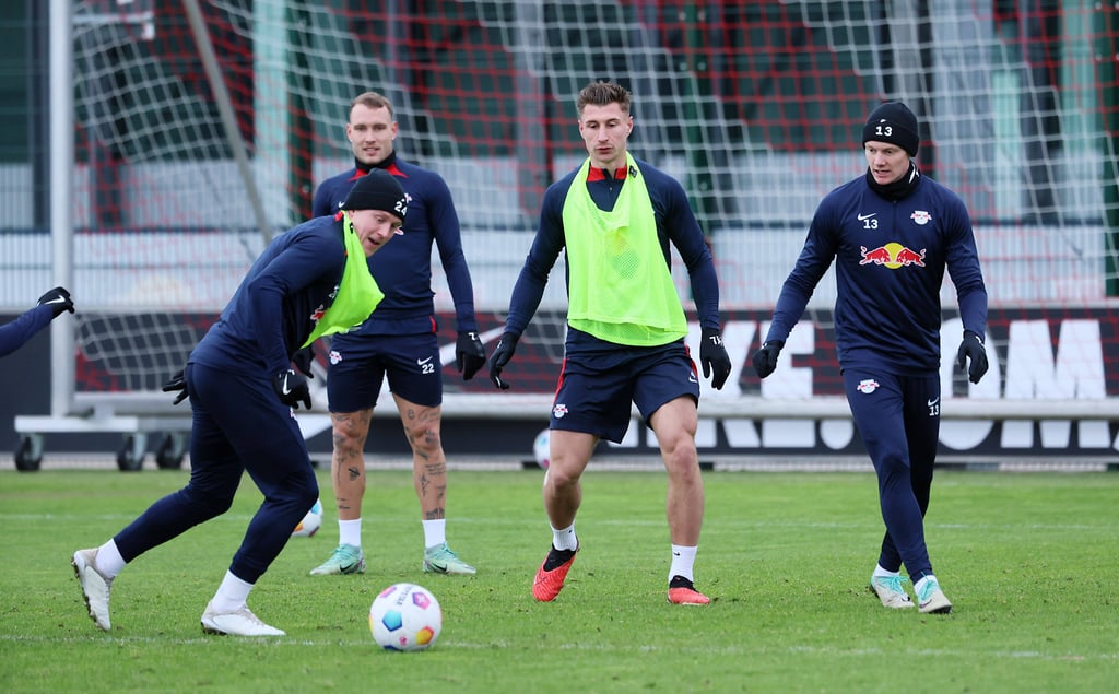 Willi Orban war am Dienstag häufig als neutraler Spieler im Training von RB Leipzig.