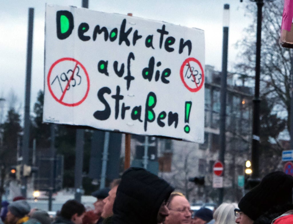Auch in Quedlinburg wird jetzt zu einer Kundgebung aufgerufen, um gemeinsam Haltung gegen Rechtsextremismus und für ein demokratisches Miteinander zu zeigen.