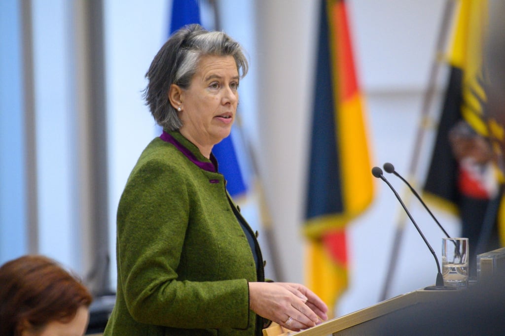 Tamara Zieschang (CDU), Ministerin für Inneres und Sport von Sachsen-Anhalt, spricht im Landtag von Sachsen-Anhalt.