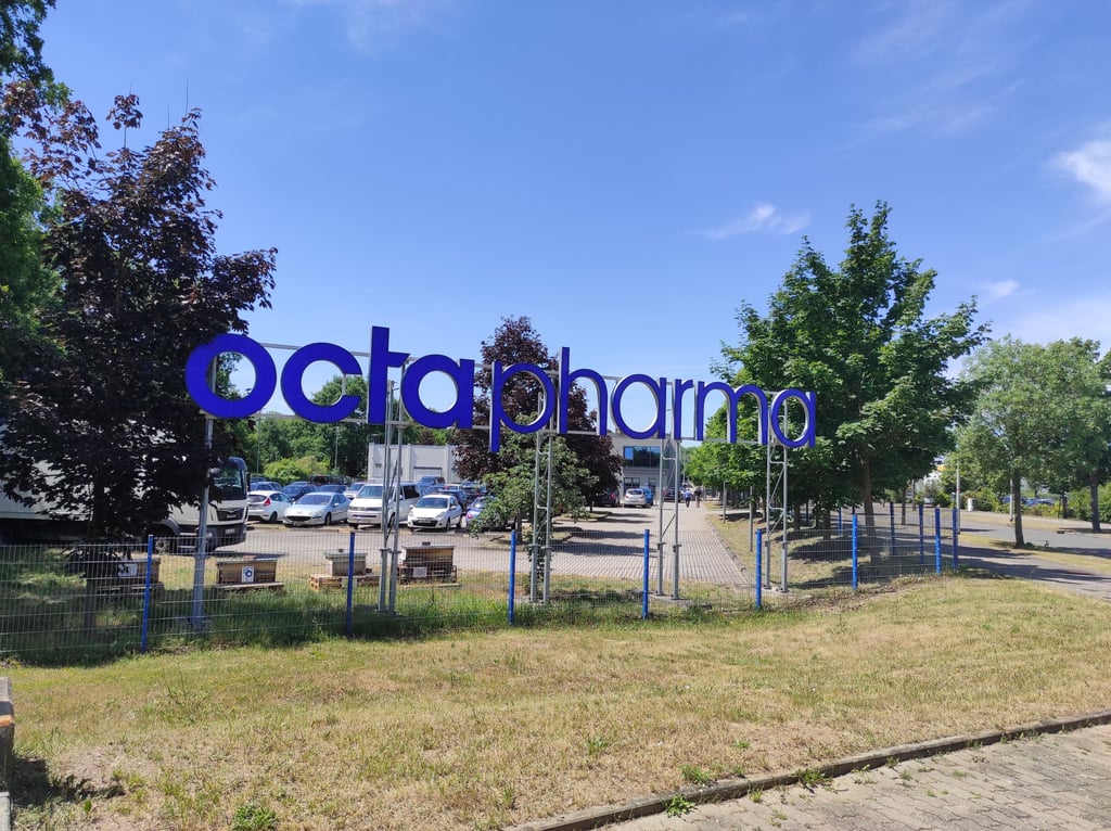 Seit 30 Jahren ist Octapharma in Dessau. Das Unternehmen befindet sich im Westen der Stadt in der Otto-Reuter-Straße.