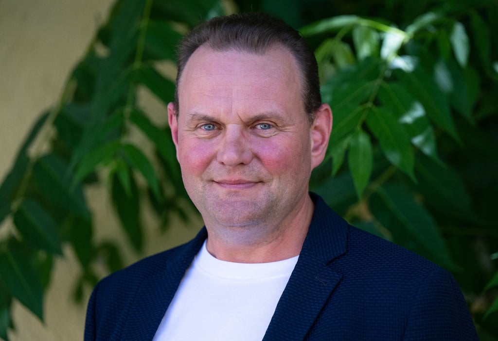 Devid Striesow, Schauspieler, nimmt im Rahmen des Filmfests München an einem Empfang des FilmFernsehFonds Bayern (FFF Bayern) teil.