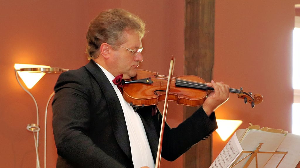 Kammermusiker Marco Reiß (Foto) bringt am 17. Februar den Pianisten Luca Arnaldo Maria Colombo mit nach Zerben.