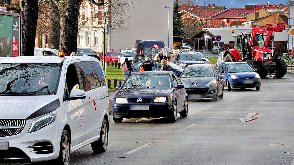 Abfahrt und Ende für den Protest war der Schützenplatz in Stendal.