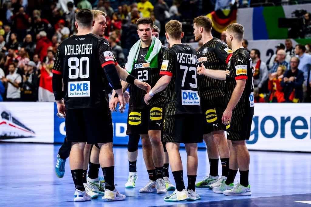 Vor dem Halbfinale gegen Dänemark bekommt das DHB-Team Unterstützung von der Fußball-Nationalmannsachft.