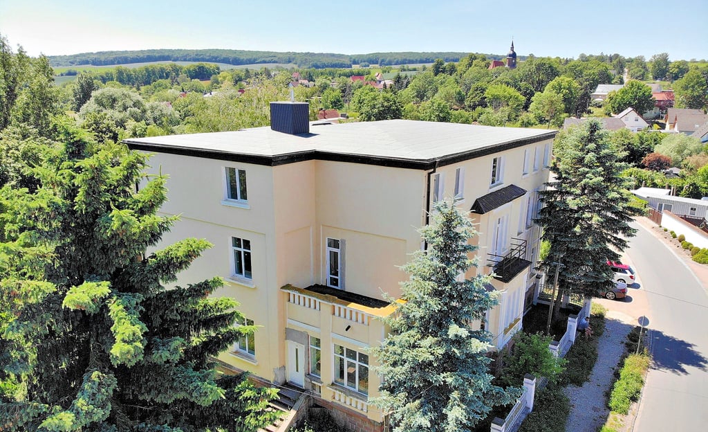 Die Villa in der Dachsoldstraße 28 lag vor der Sanierung lange im Dornröschenschlaf.