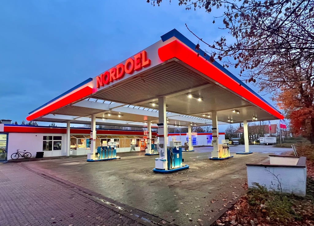 Die Nordoel-Tankstelle in der Dessauer Heidestraße war am 15. Dezember der erste Tatort.