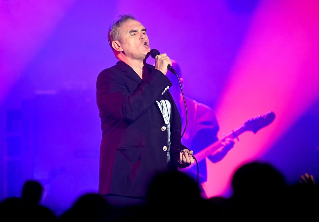 Der britische Sänger Morrissey gibt ein Konzert im Doncaster Dome.
