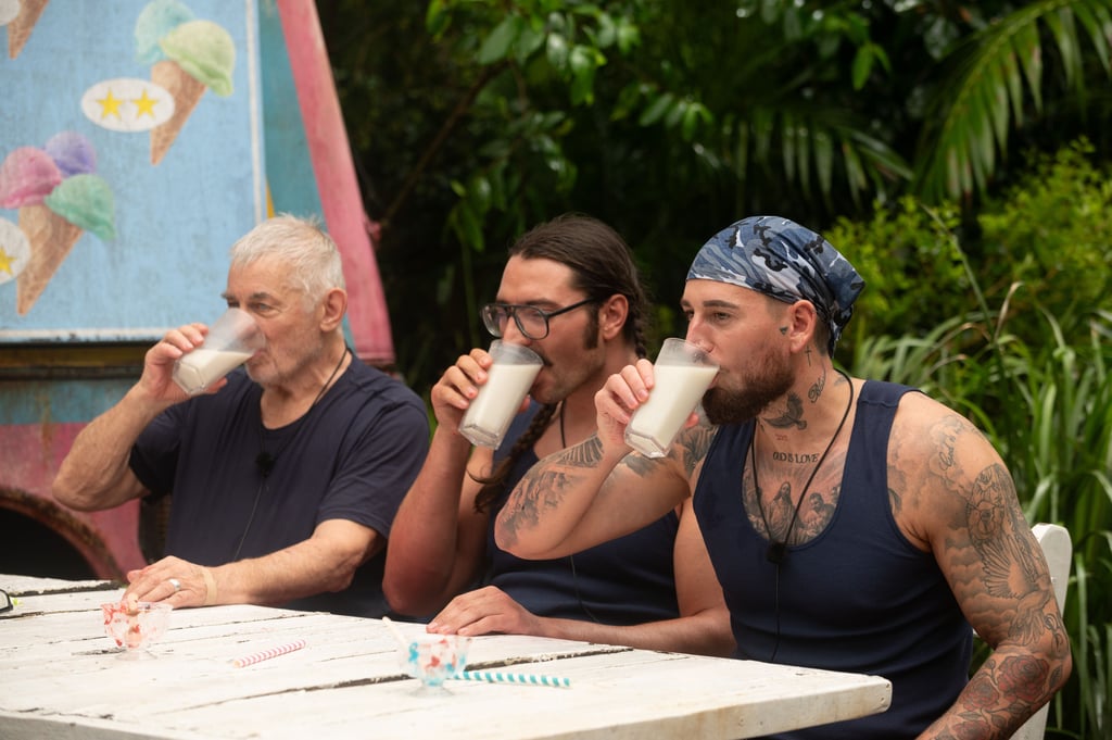 Heinz Hoenig (links), Fabio Knez (Mitte) und Mike Heiter (r.) in der Dschungelprüfung "Eisbrecher" am elften Tag des TV-Dschungelcamps "Ich bin ein Star - Holt mich hier raus!" Die Jubiläumsausgabe der Realityshow wird täglich auf RTL ausgestrahlt.