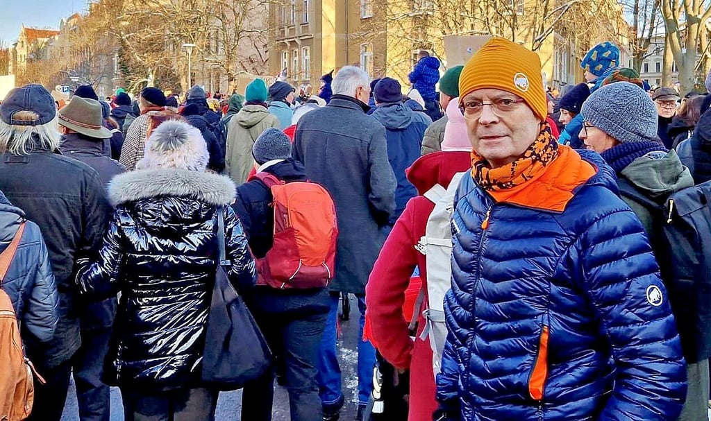 Am 20. Januar zeigte sich Bernd Wiegand auf der Demo gegen Rechts in Halle. So will der OB in der Öffentlichkeit präsent bleiben.