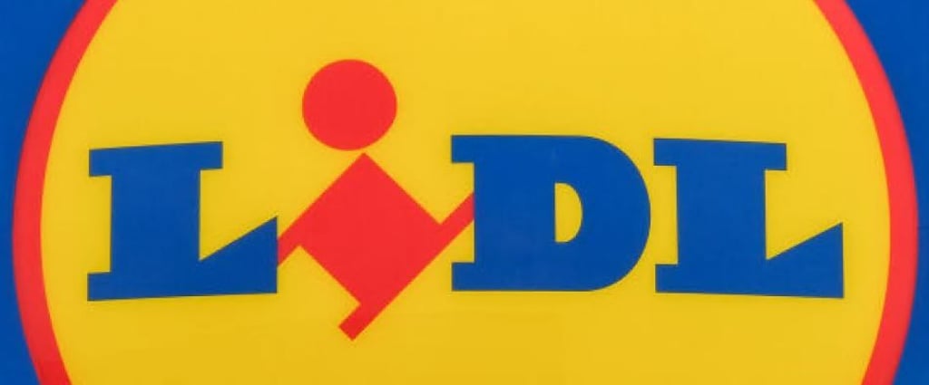 Der Lidl in Weißenfels ist modernisiert und erweitert worden. Das Unternehmen ist nach eigenen Angaben schon seit 21 Jahren an dem Standort präsent.