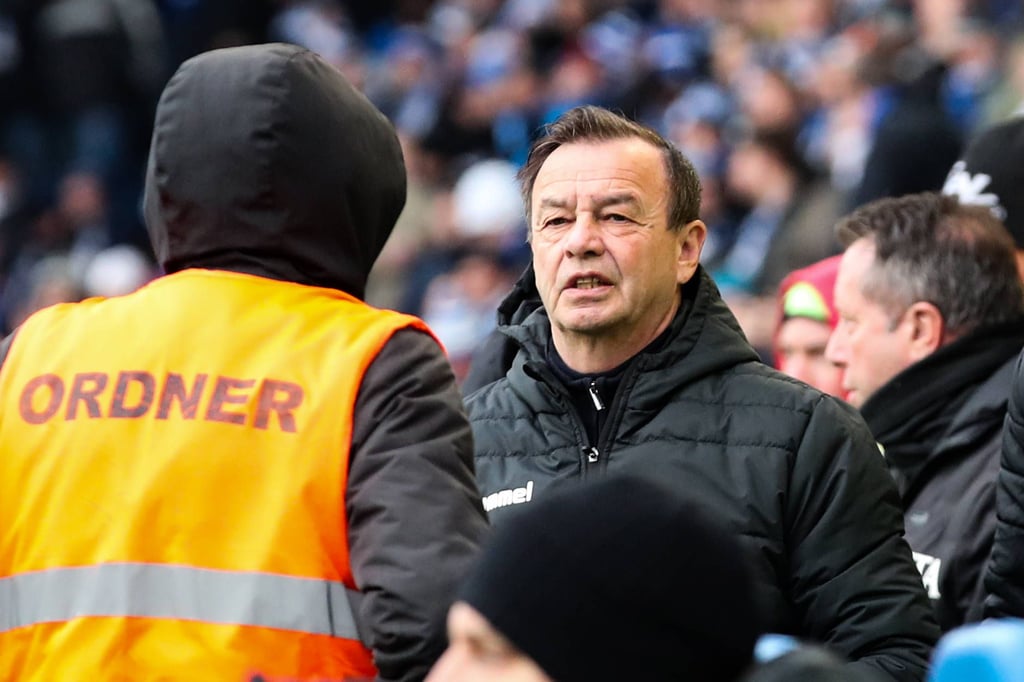 Holt Sportchef Otmar Schork am finalen Tag des Winter-Transfersfensters 2024 noch einen neuen Spieler zum 1. FC Magdeburg?