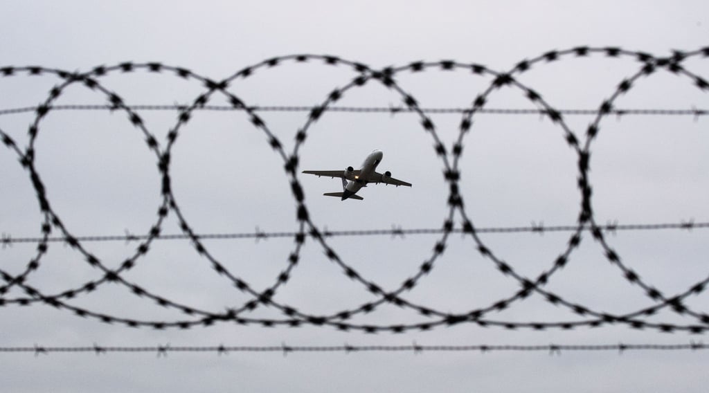 Abschiebeflüge soll es ab sofort auch wieder für russische Staatsbürger geben - so sieht es Sachsen-Anhalts Innenministerium.